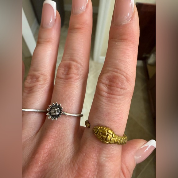 Rings - Picture 2 of 3